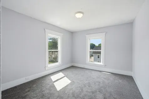9 Pine Street Pembroke NH 03275