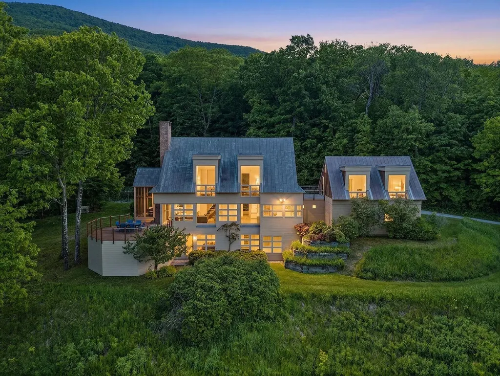 655 Squirrel Hollow Road Dorset VT 05253