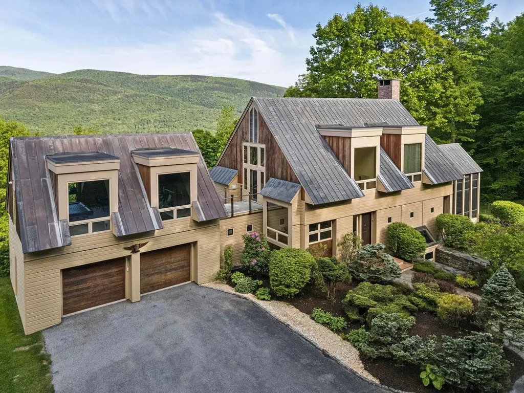 655 Squirrel Hollow Road Dorset VT 05253