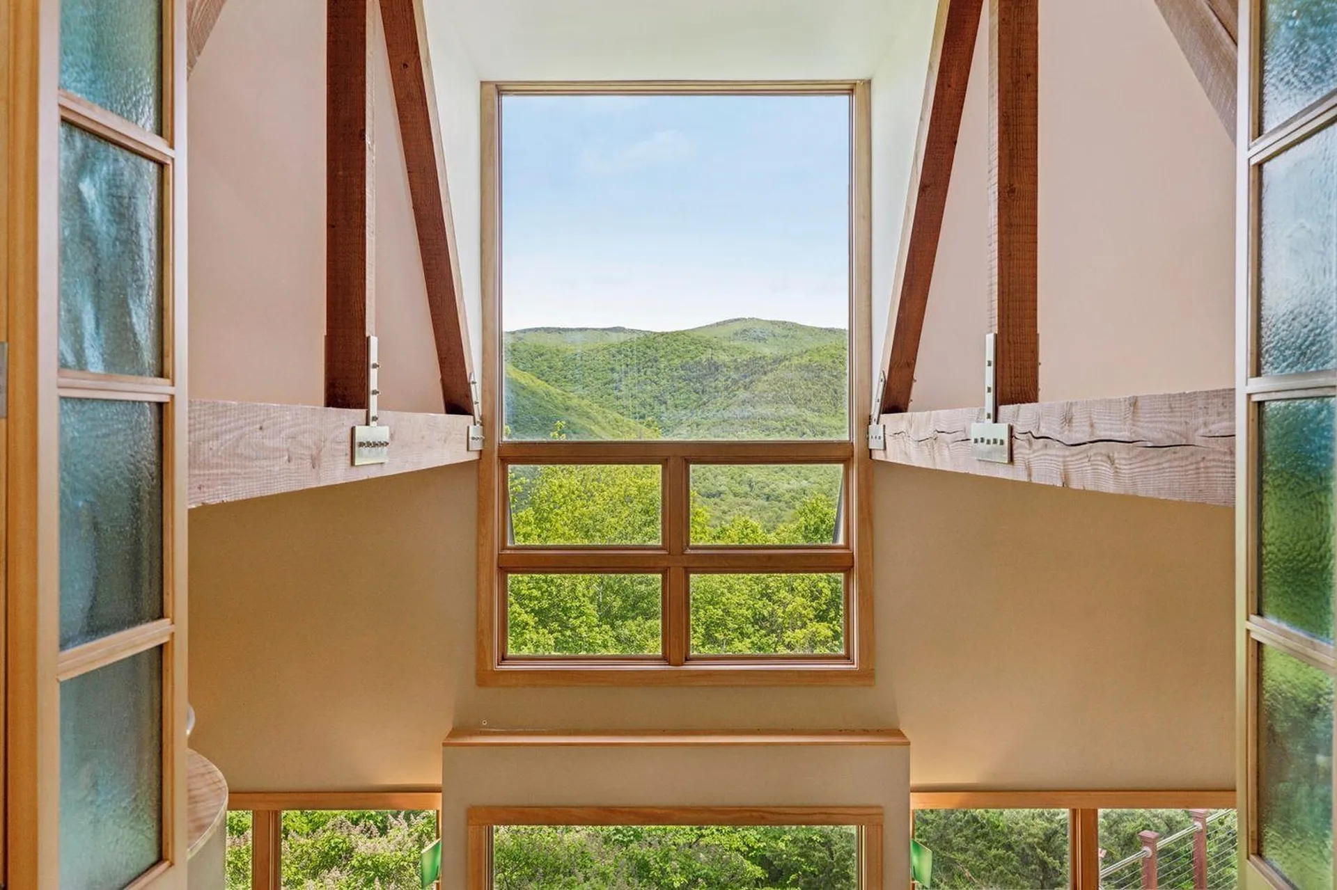 655 Squirrel Hollow Road Dorset VT 05253