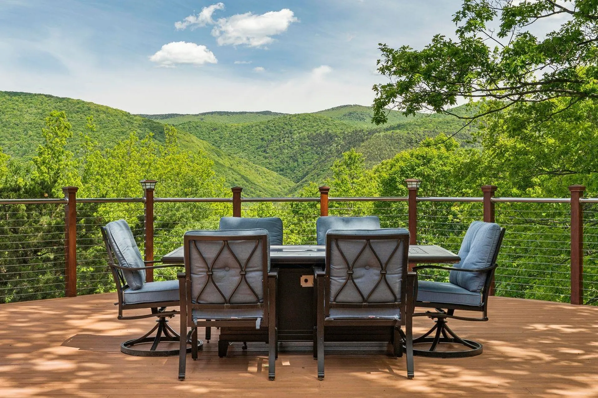655 Squirrel Hollow Road Dorset VT 05253