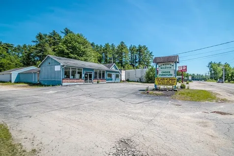 85 Milton Road Rochester NH 03867