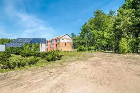 85 Milton Road Rochester NH 03867