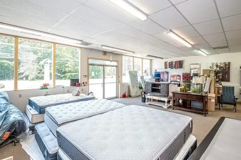 85 Milton Road Rochester NH 03867