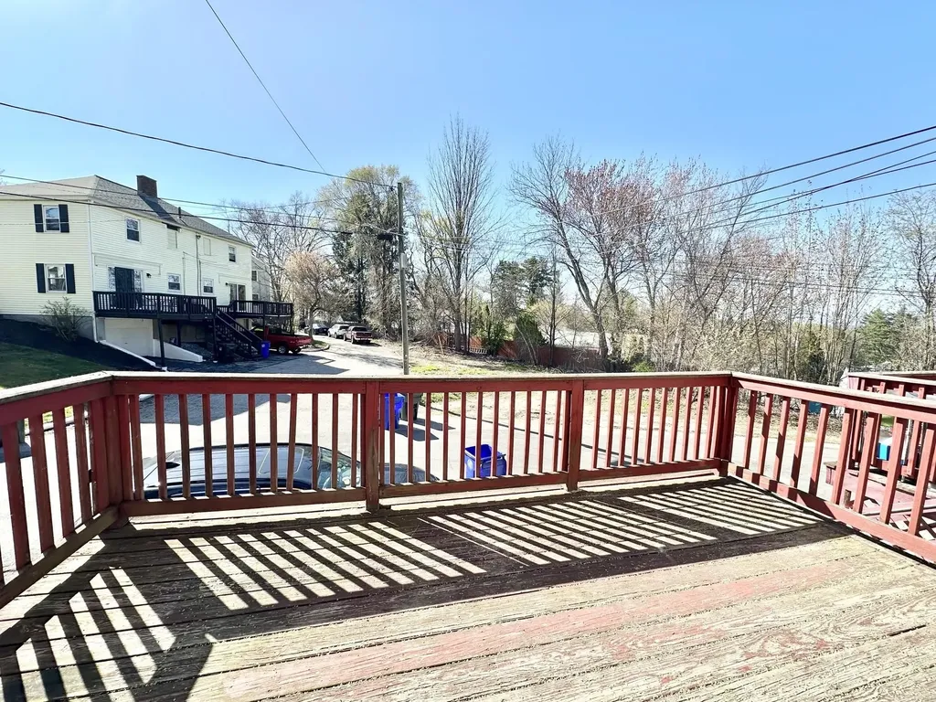 84 Mary Ann Road Manchester NH 03104