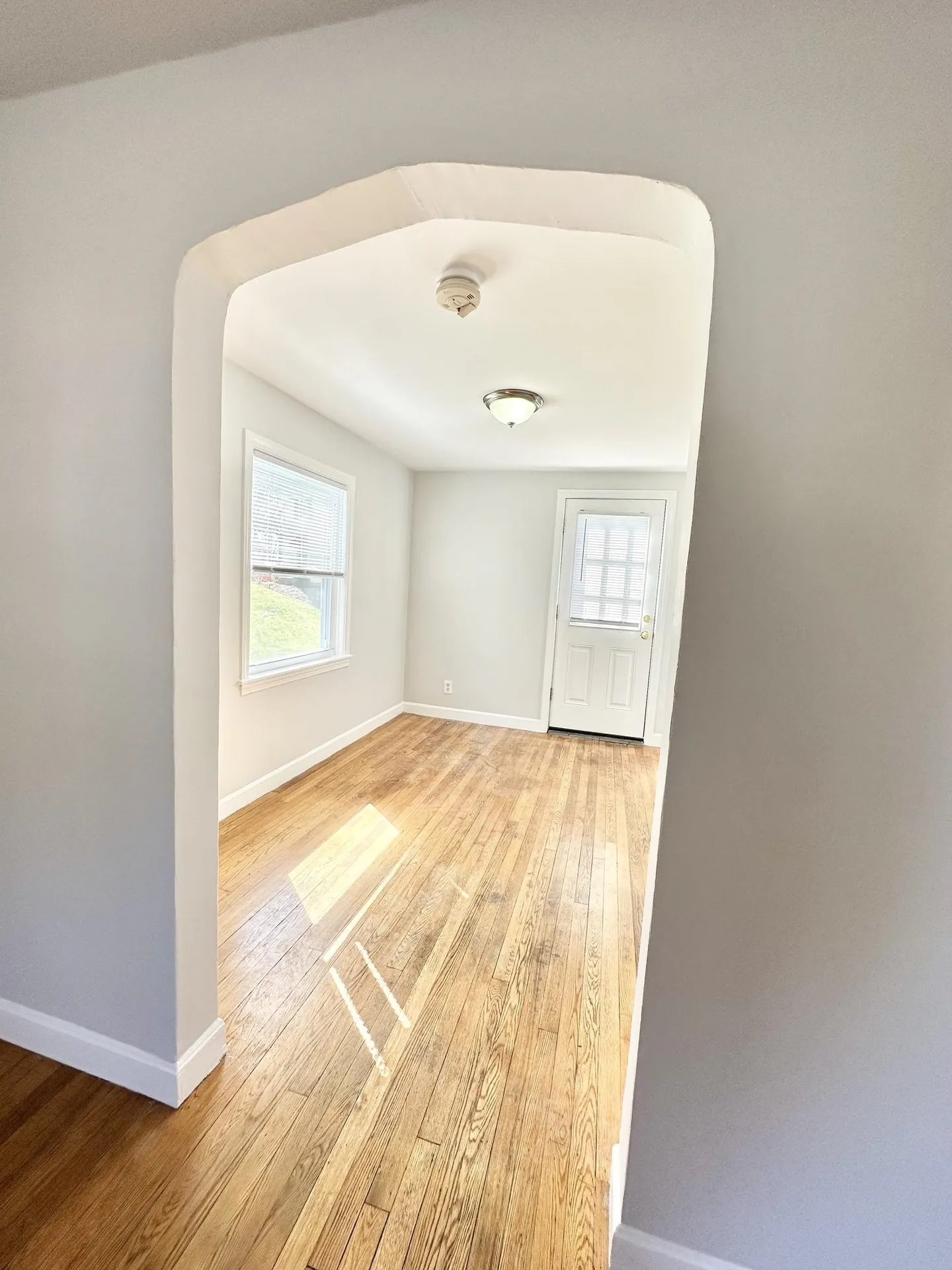 84 Mary Ann Road Manchester NH 03104