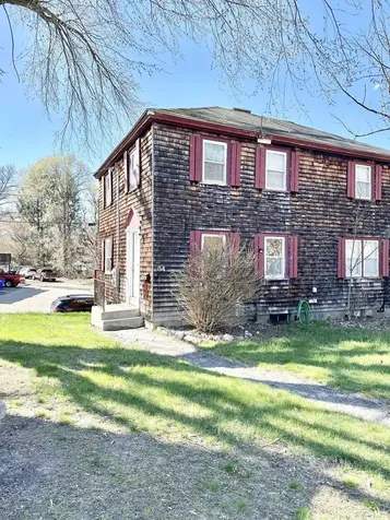 84 Mary Ann Road Manchester NH 03104