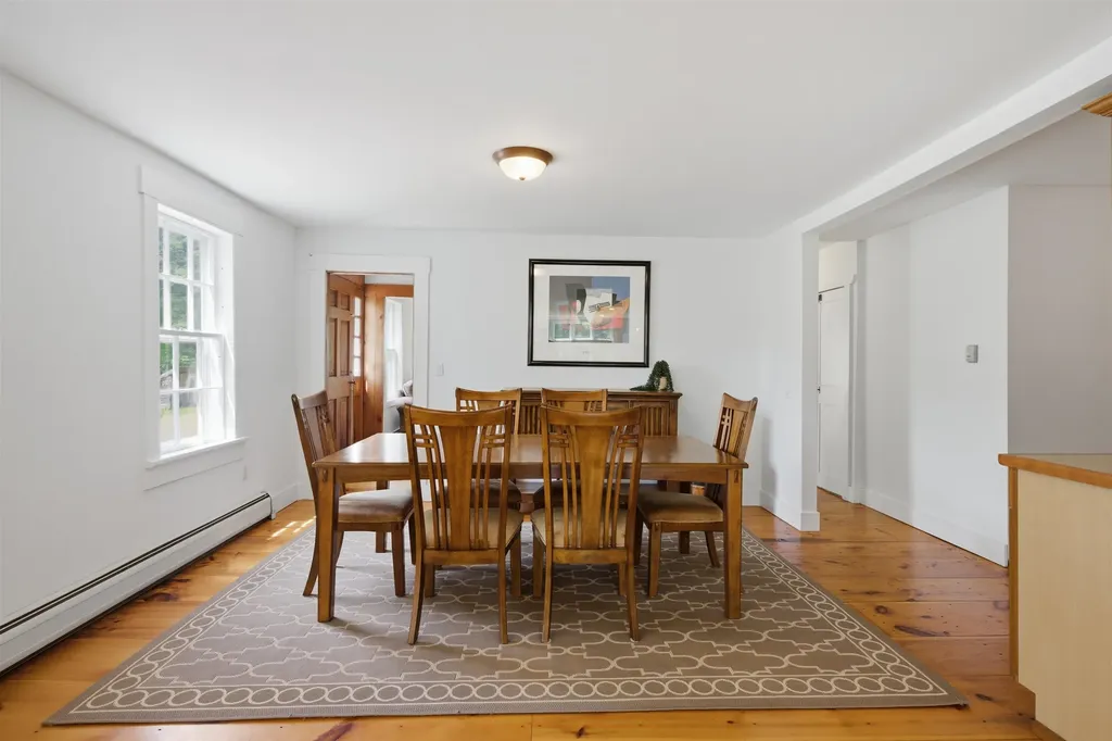 42 Blackberry Lane Jamaica VT 05343