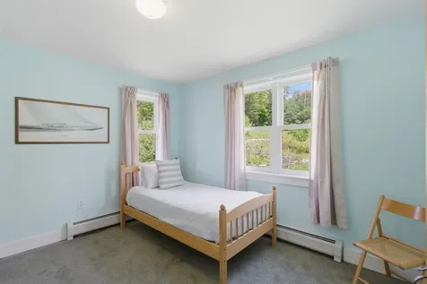 42 Blackberry Lane Jamaica VT 05343