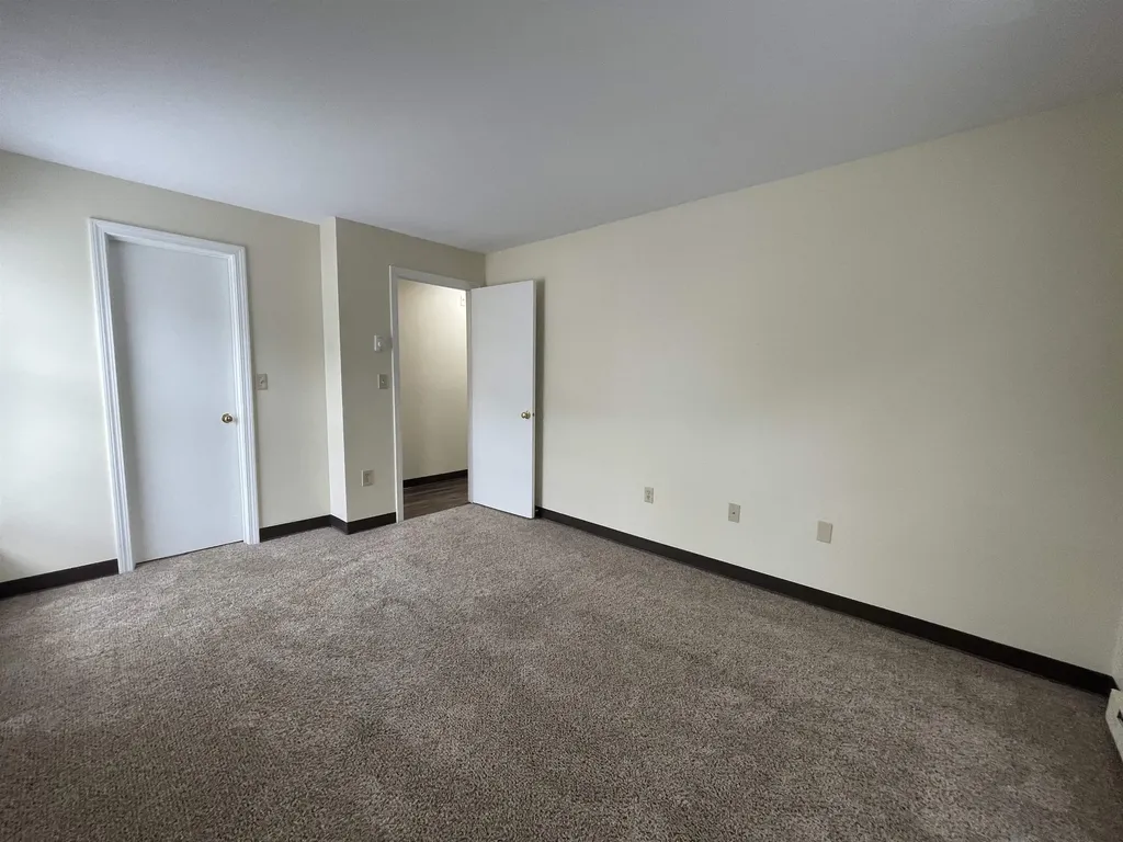 167 Eastern Avenue Manchester NH 03104