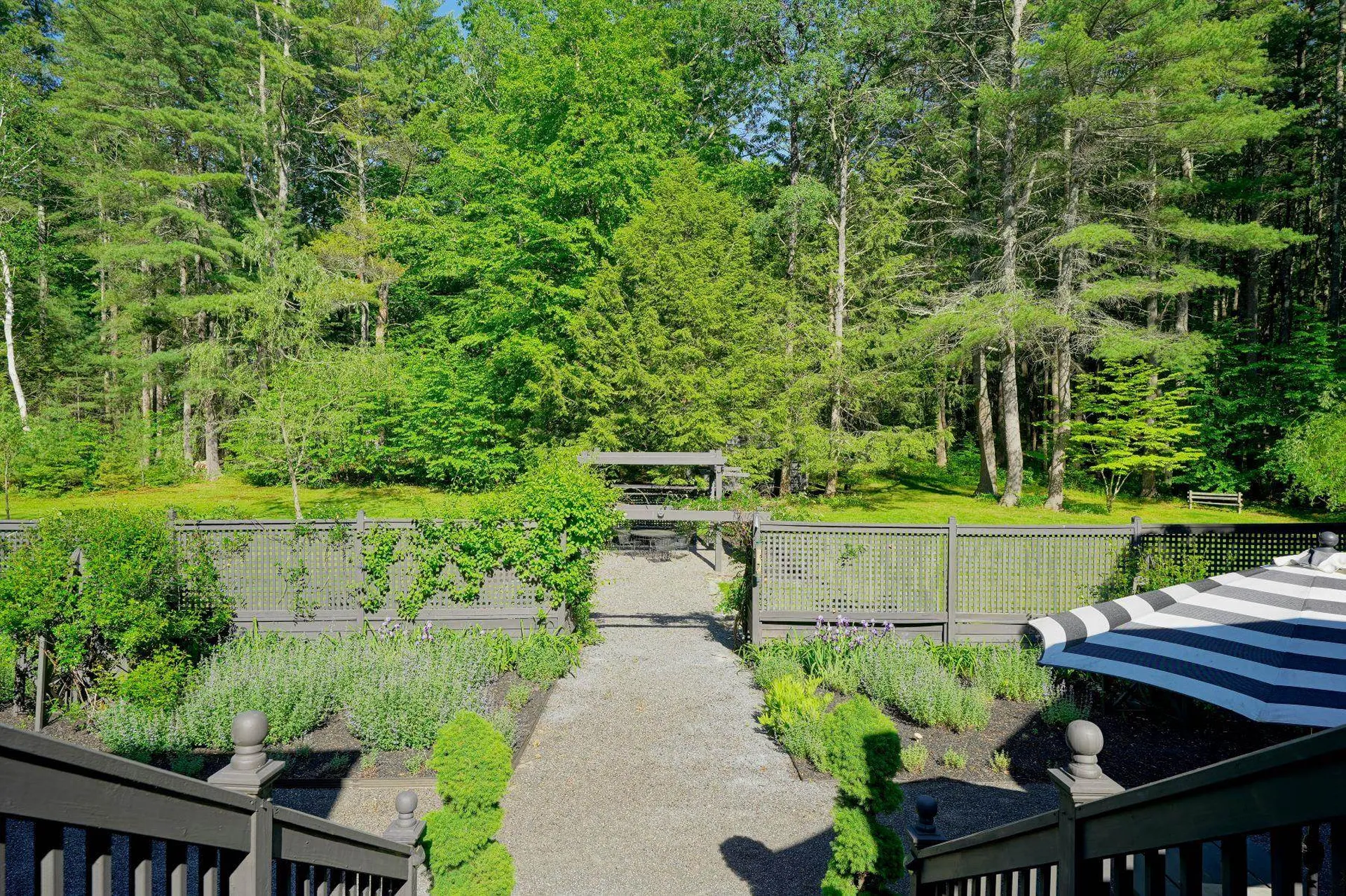 129 Mill Road North Hampton NH 03862