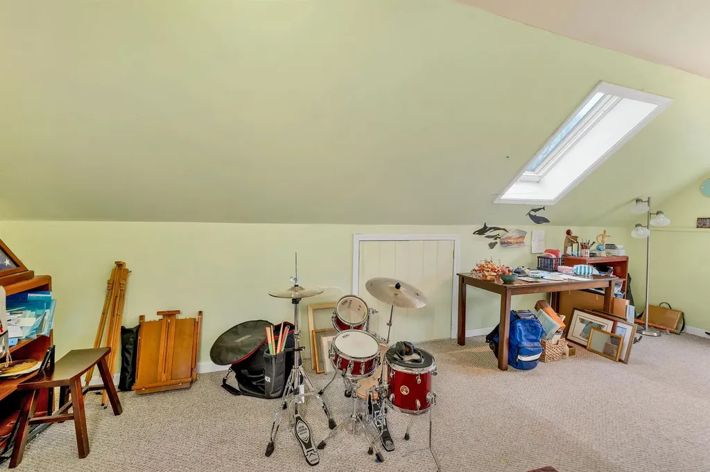 16 Dunlin Way Portsmouth NH 03801