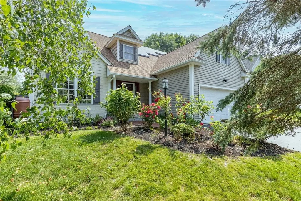 16 Dunlin Way Portsmouth NH 03801