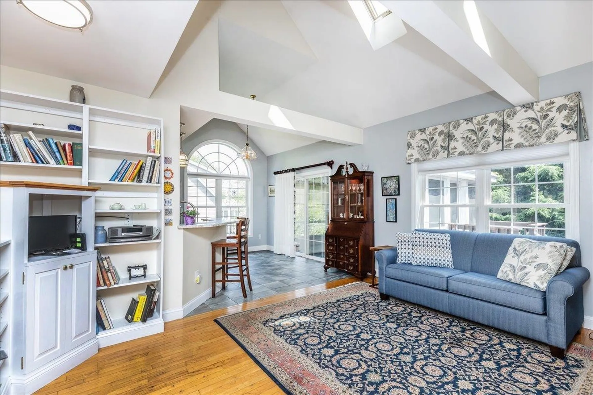 16 Dunlin Way Portsmouth NH 03801