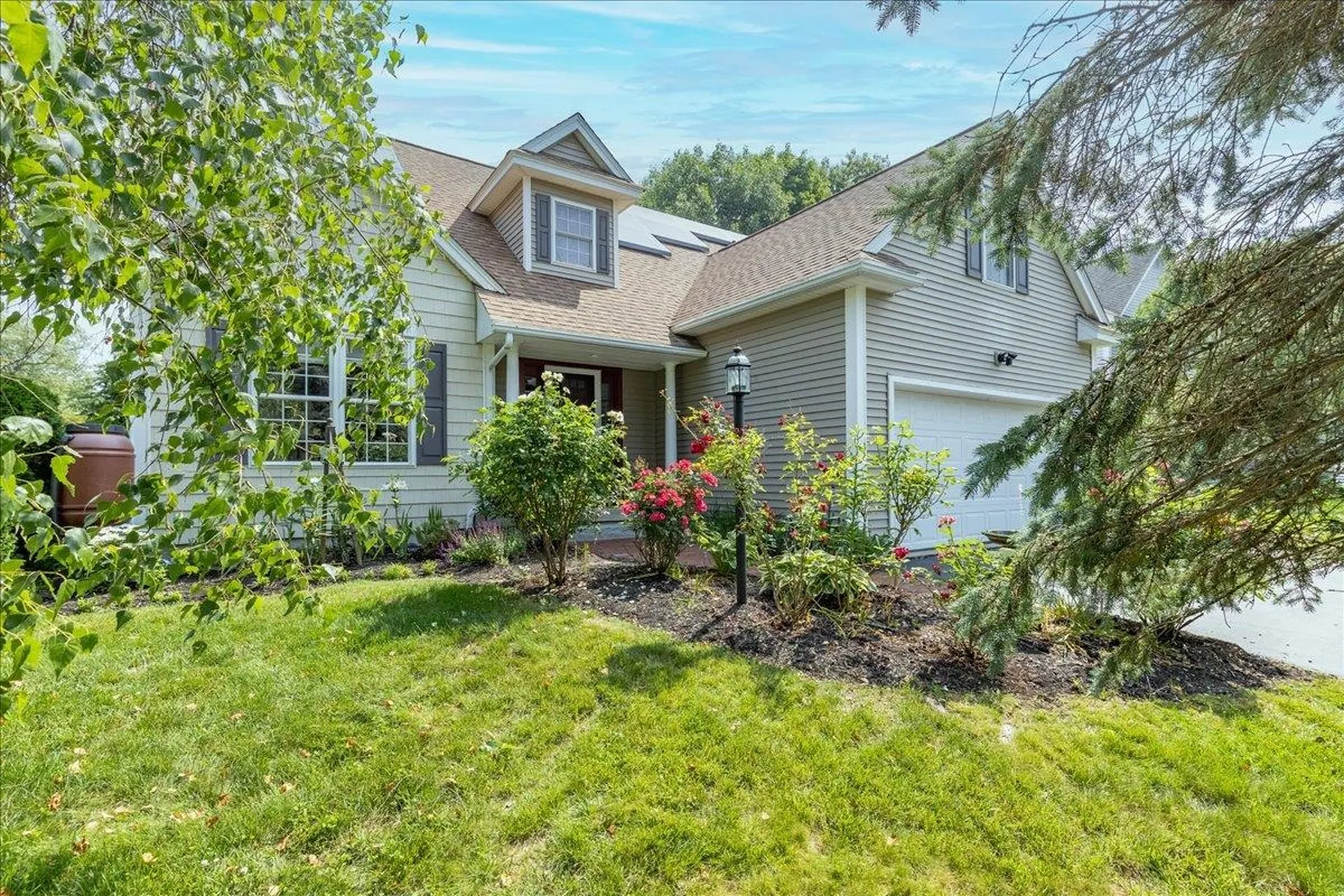 16 Dunlin Way Portsmouth NH 03801