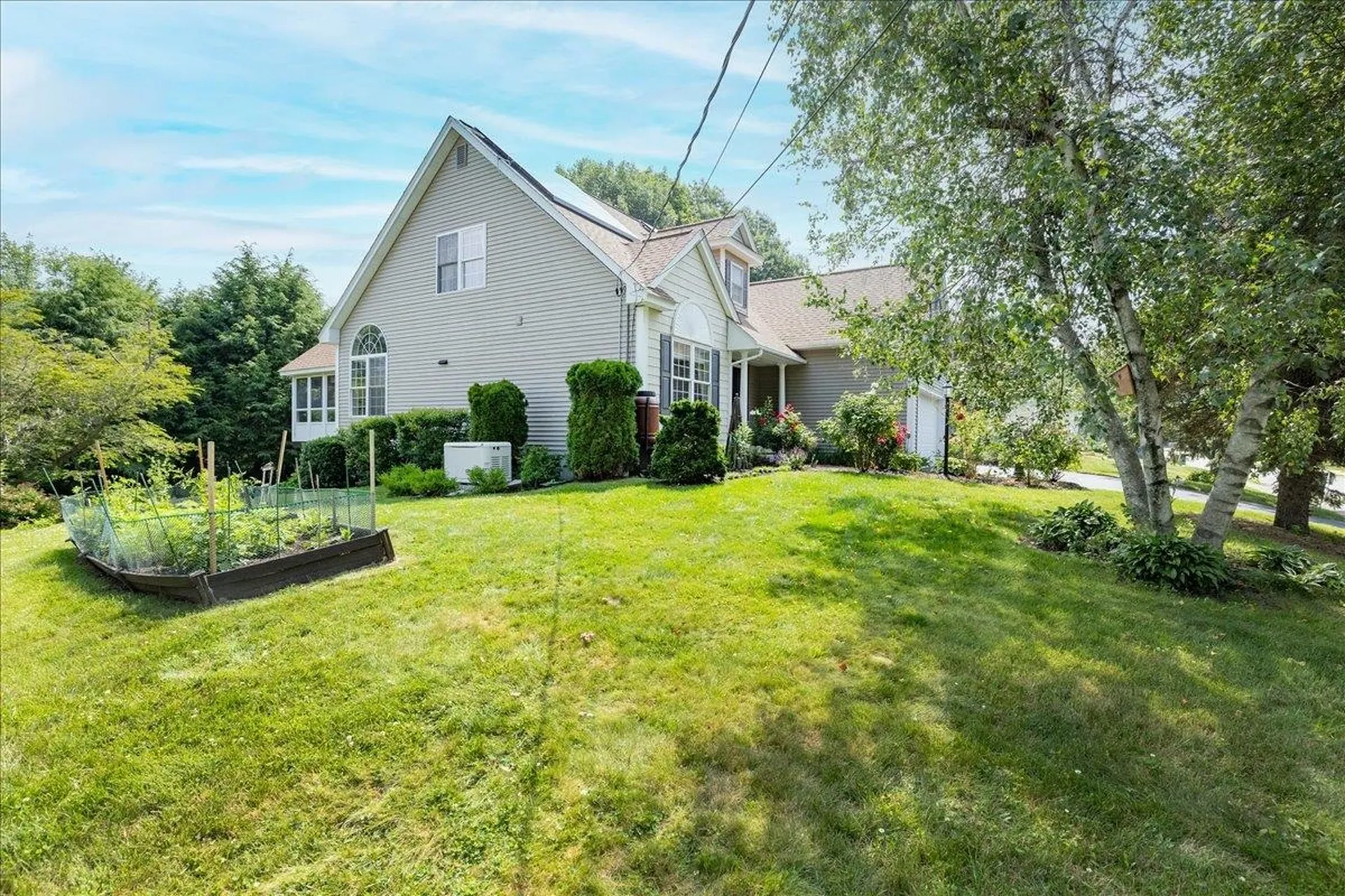 16 Dunlin Way Portsmouth NH 03801
