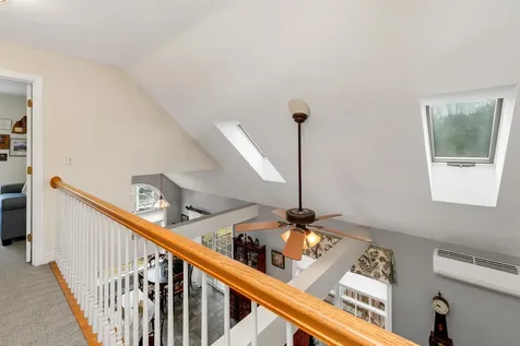 16 Dunlin Way Portsmouth NH 03801