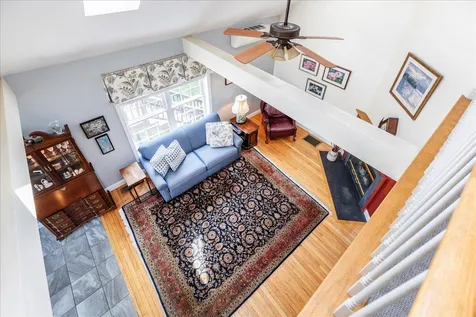16 Dunlin Way Portsmouth NH 03801