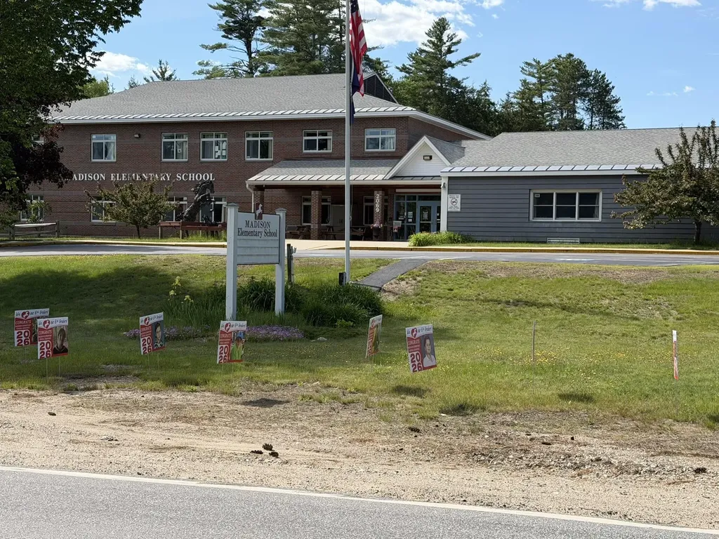 1374 Village Road Madison NH 03875