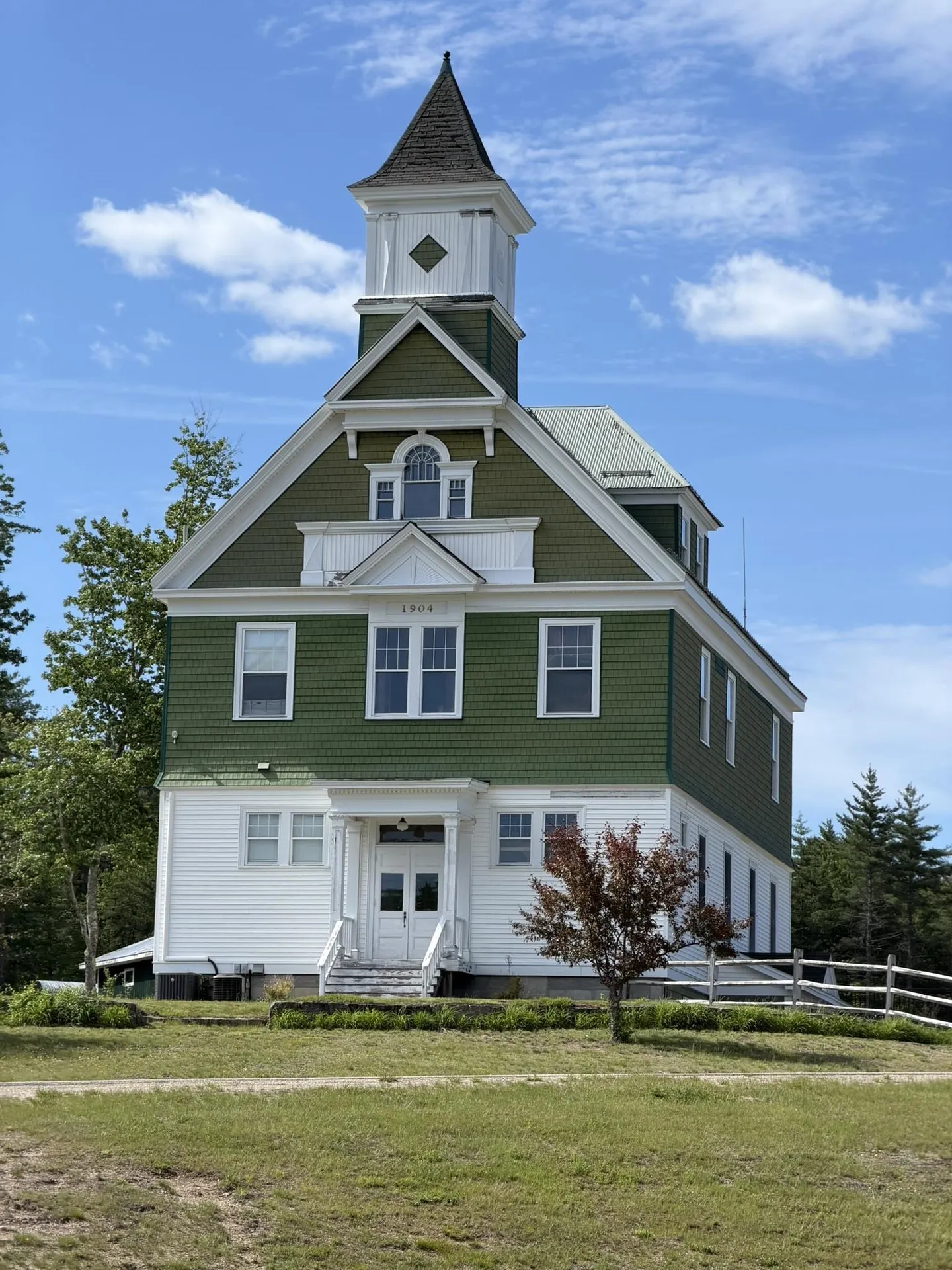 1374 Village Road Madison NH 03875