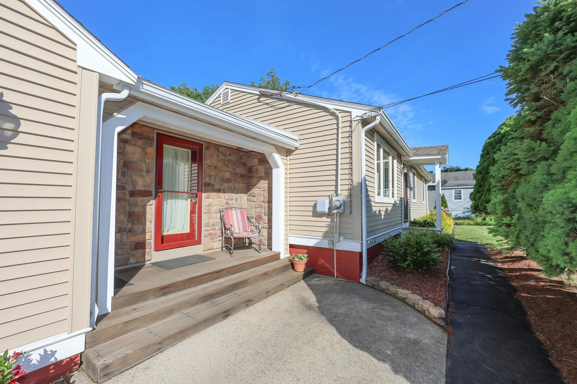 64 N Main Street Salem NH 03079