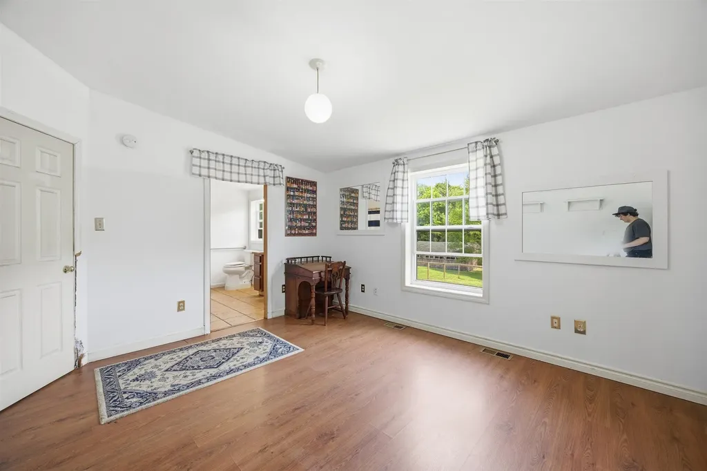 156 Skyline Road Unity NH 03773