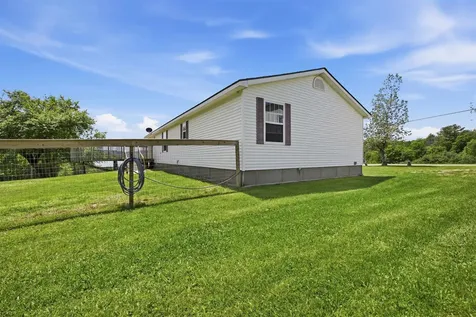 156 Skyline Road Unity NH 03773