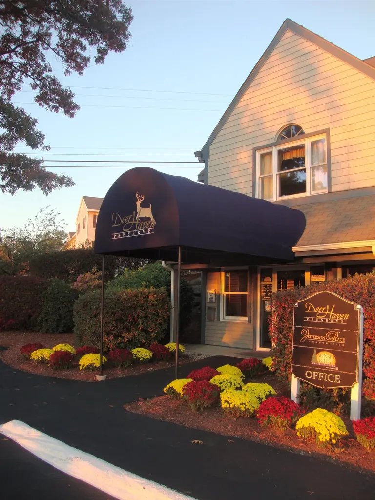 143 Eastern Avenue Manchester NH 03104