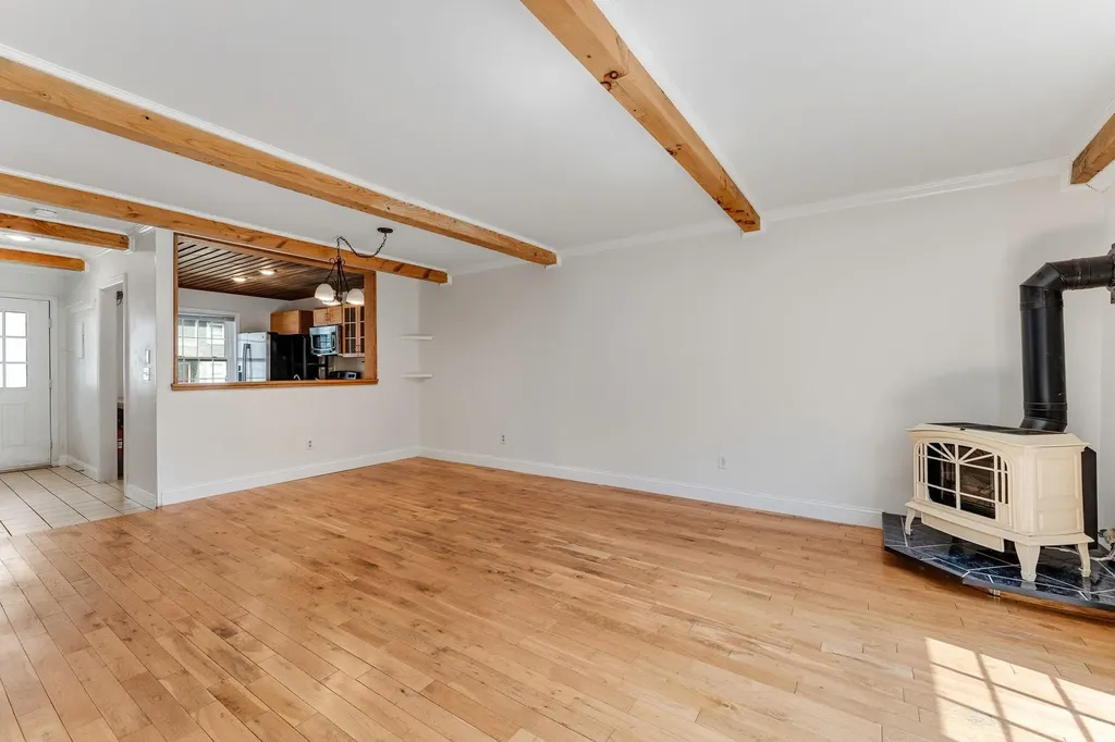 64 Pine Ledge Court Burlington VT 05401