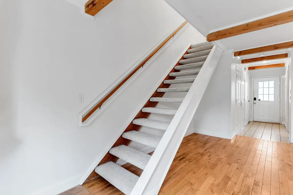 64 Pine Ledge Court Burlington VT 05401