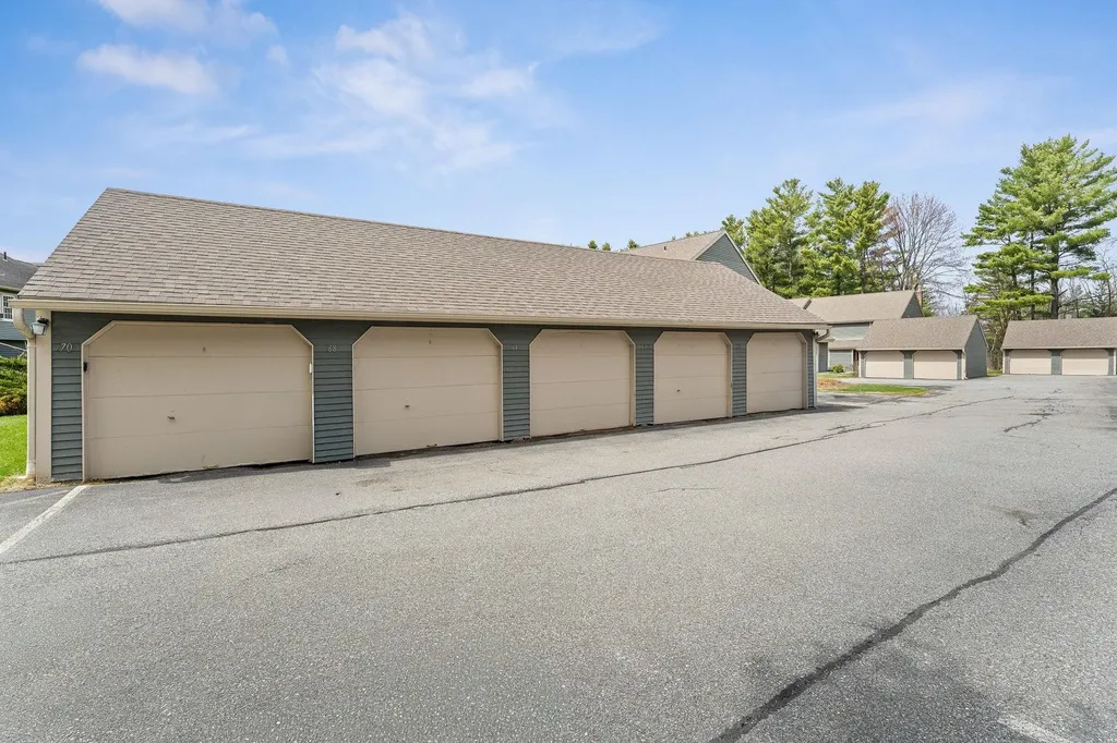 64 Pine Ledge Court Burlington VT 05401