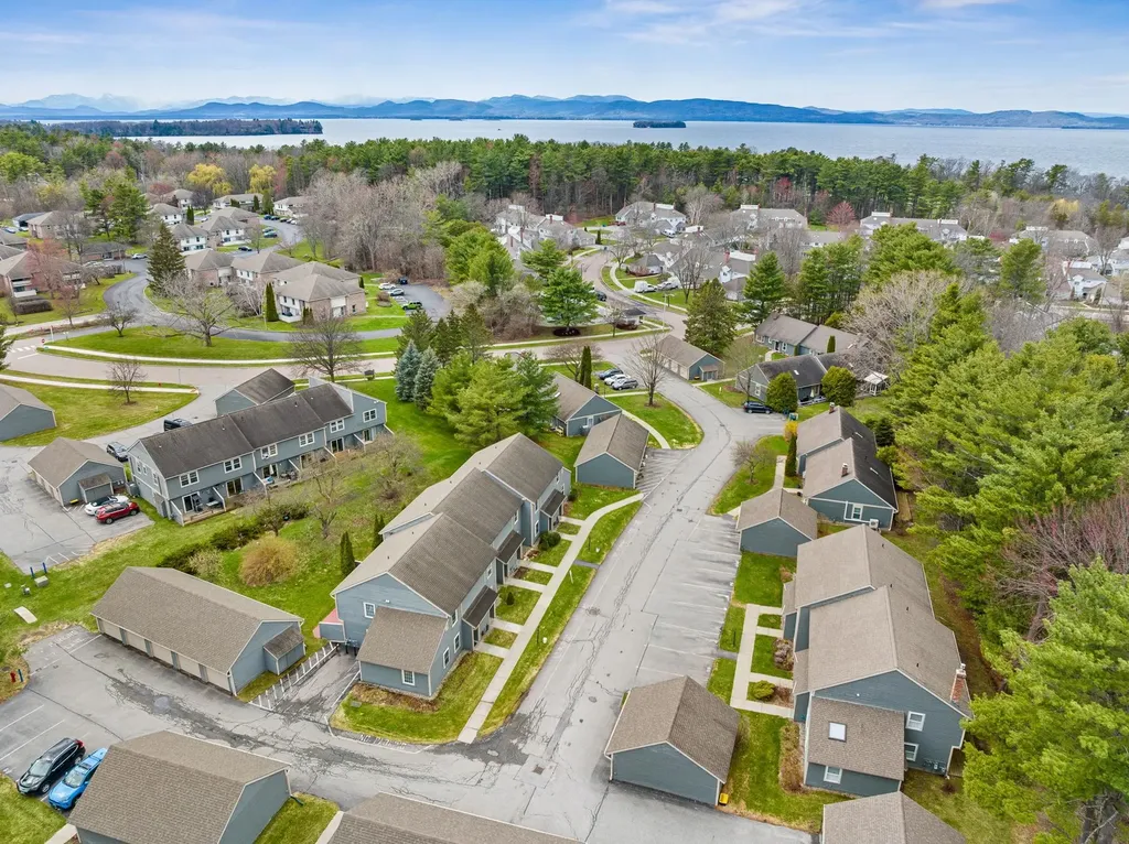 64 Pine Ledge Court Burlington VT 05401