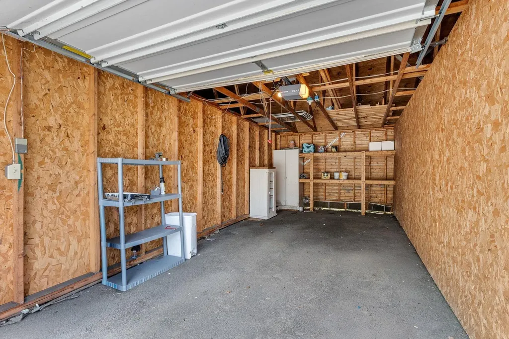 64 Pine Ledge Court Burlington VT 05401