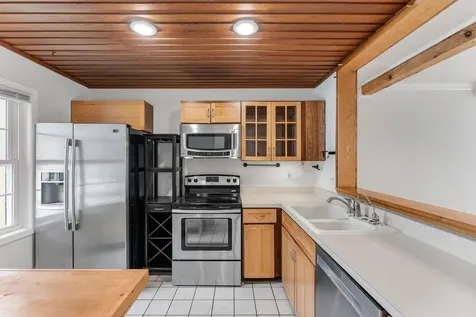 64 Pine Ledge Court Burlington VT 05401