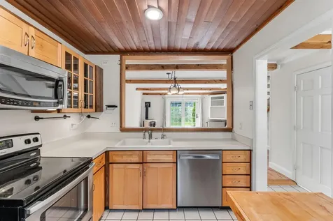 64 Pine Ledge Court Burlington VT 05401