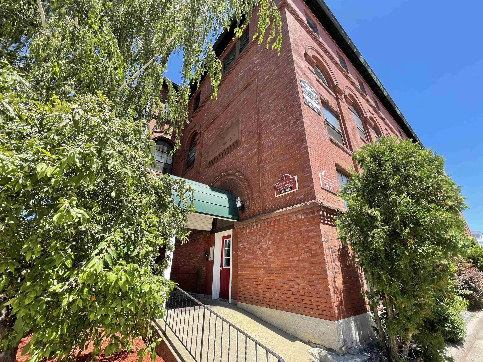 521 Pine Street Manchester NH 03102