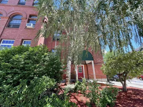 521 Pine Street Manchester NH 03102
