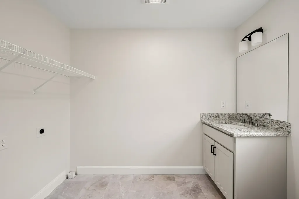 7A Violette Drive Epping NH 03042