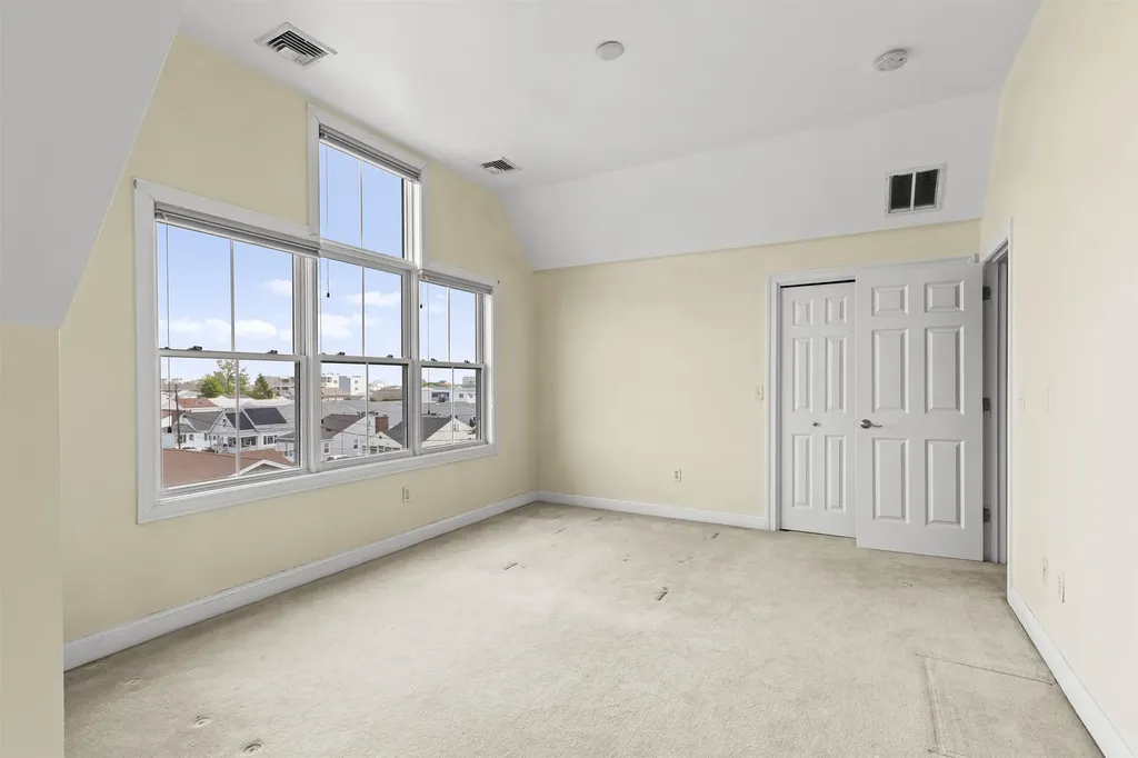 23 Duston Avenue Hampton NH 03842
