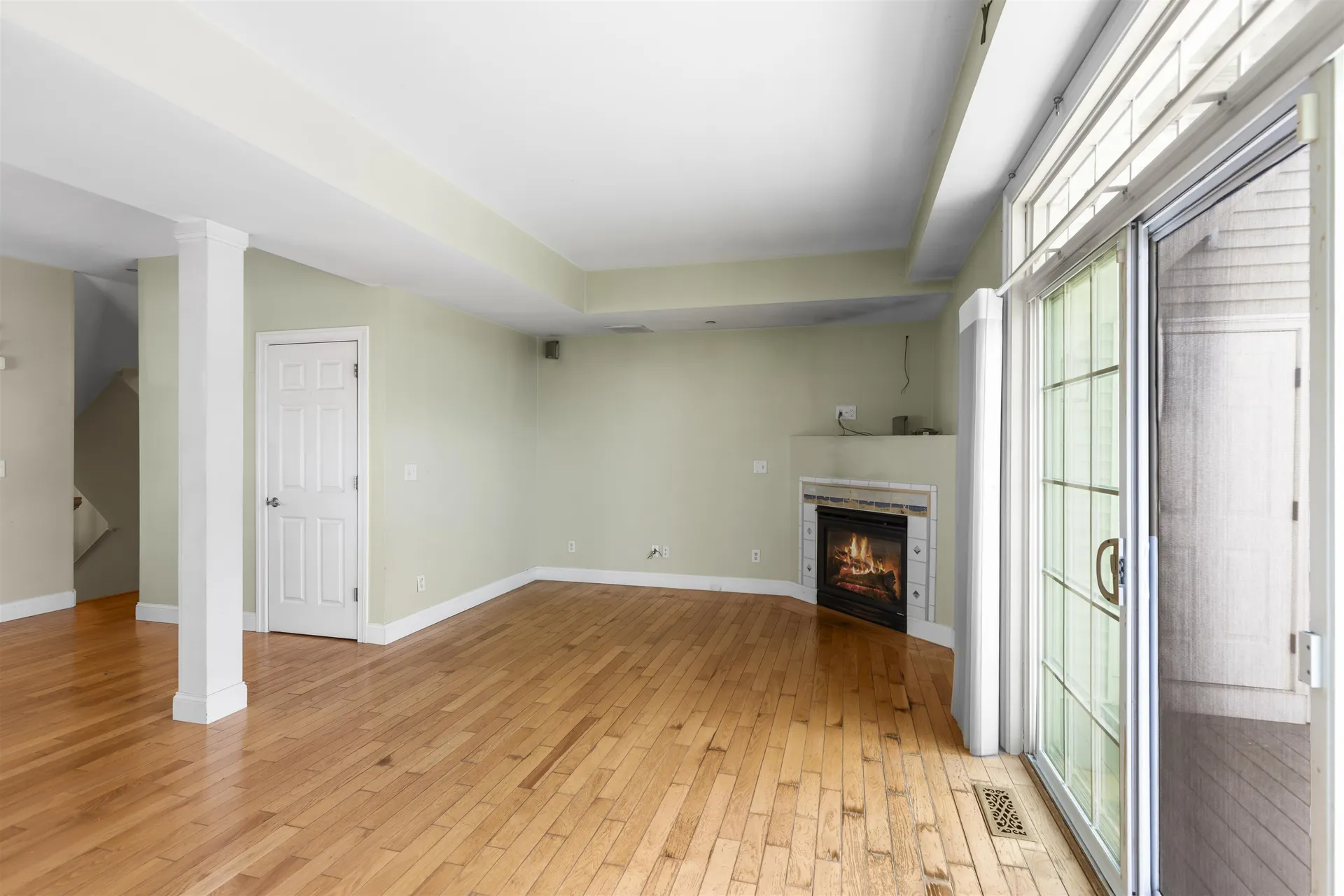 23 Duston Avenue Hampton NH 03842