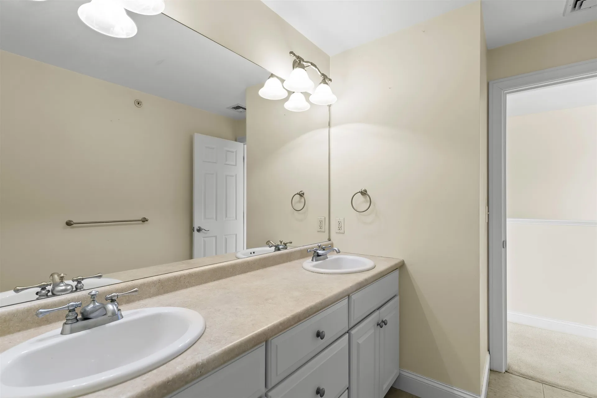 23 Duston Avenue Hampton NH 03842