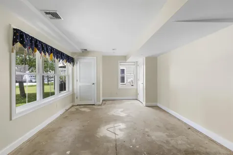 23 Duston Avenue Hampton NH 03842