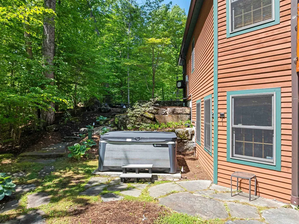 63 Black Cat Island Road Moultonborough NH 03254