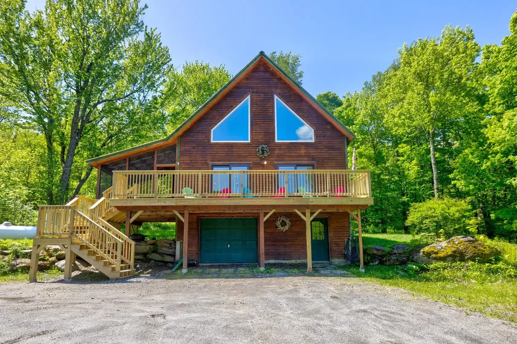 1200 Codding Hollow Road Waterville VT 05492