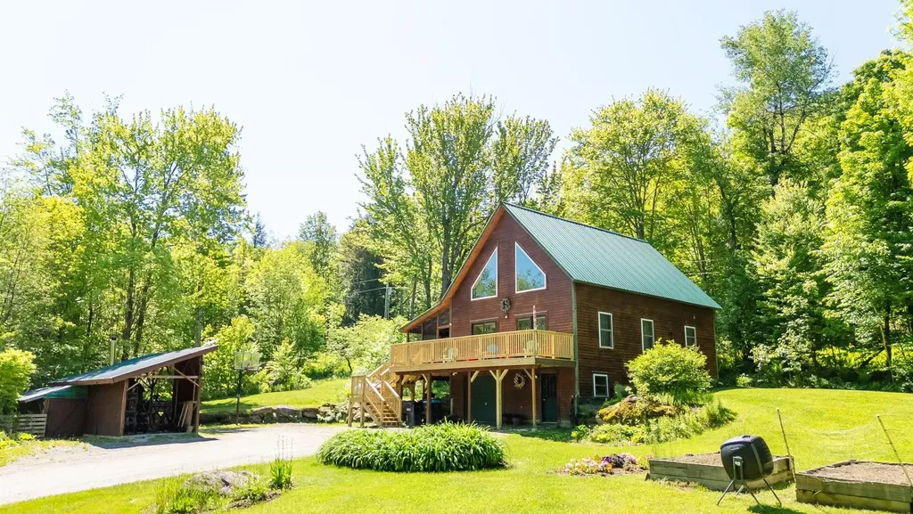 1200 Codding Hollow Road Waterville VT 05492