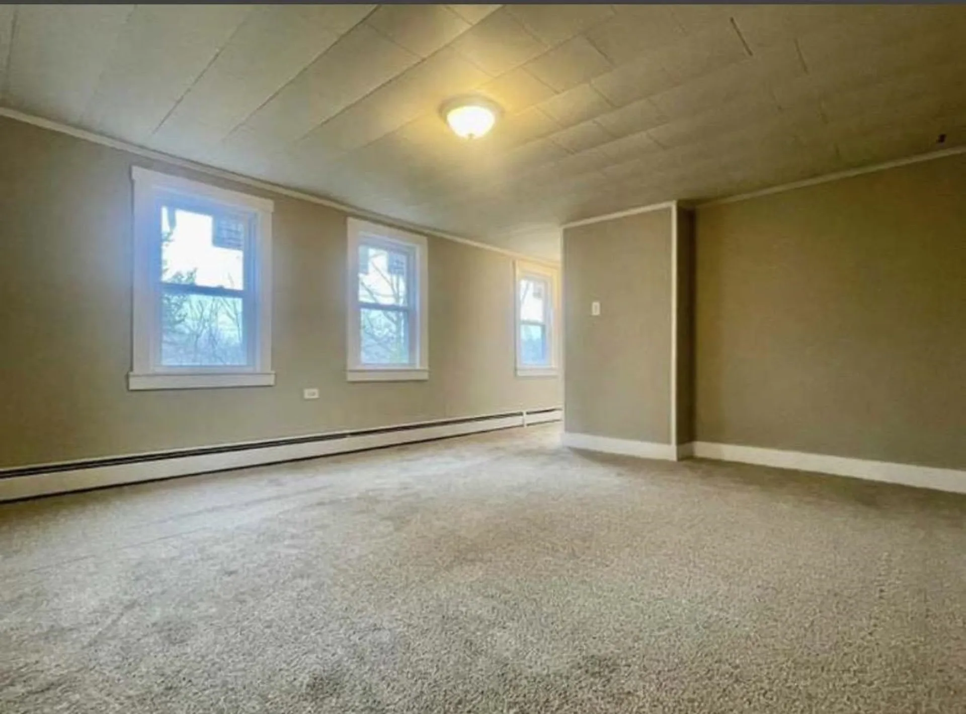 15 Watson Street Pittsfield NH 03263