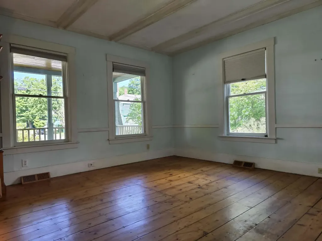 65 Cedar Street Brattleboro VT 05301