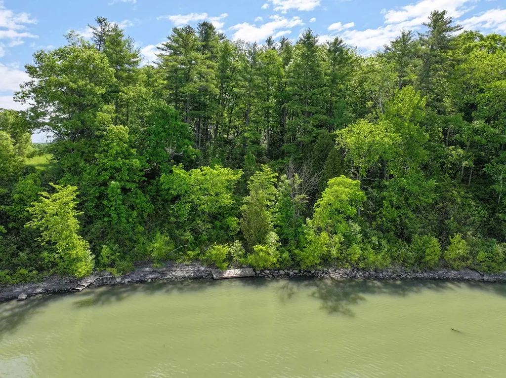 185 Holmes Lane Shoreham VT 05770