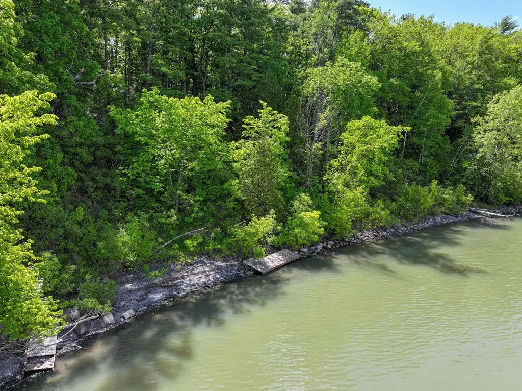 185 Holmes Lane Shoreham VT 05770