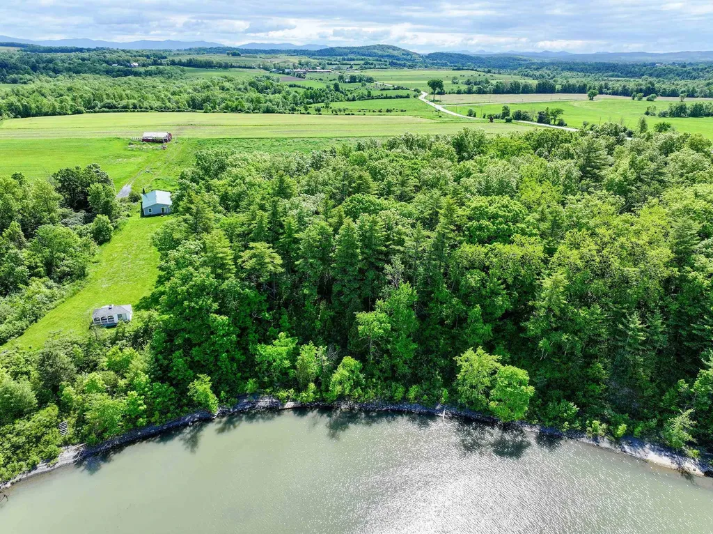 185 Holmes Lane Shoreham VT 05770